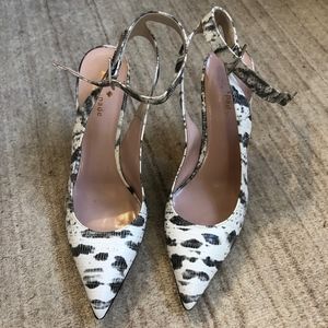 Kate Spade Dark Gray/White Animal Heels 7.5